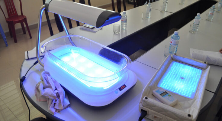 LED Phototherapy System Market