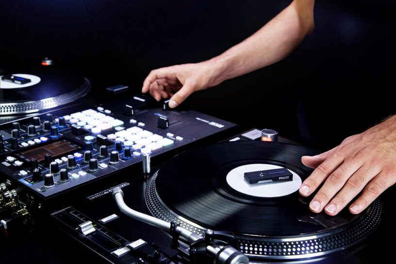 Disc Jockey (DJ) Consoles Market