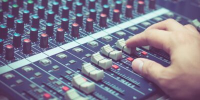 Mixing Desk Market